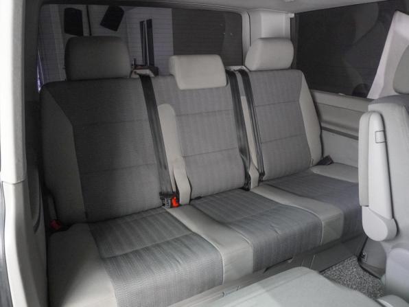 Volkswagen Multivan T6 с пробегом 2015 года, цена 2 859 000 рублей, 216401 км, минивэн, Автокод Объявления