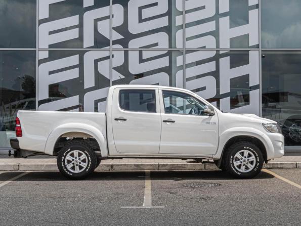 Toyota Hilux VII Рестайлинг с пробегом 2014 года, цена 2 170 000 рублей, 177574 км, offers.body_type.unknown, Автокод Объявления