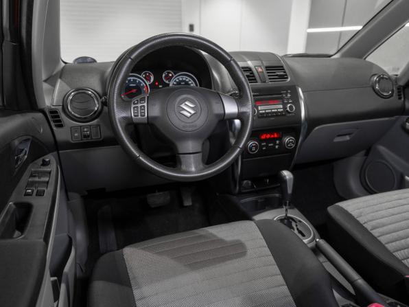 Suzuki SX4 I (Classic) Рестайлинг с пробегом 2012 года, цена 840 000 рублей, 235581 км, хэтчбек, Автокод Объявления