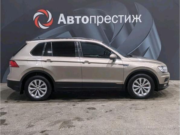 Volkswagen Tiguan II с пробегом 2019 года, цена 1 940 000 рублей, 209000 км, внедорожник, Автокод Объявления
