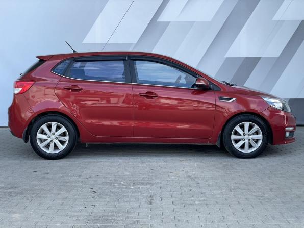 Kia Rio III Рестайлинг с пробегом 2016 года, цена 1 148 000 рублей, 99929 км, хэтчбек, Автокод Объявления
