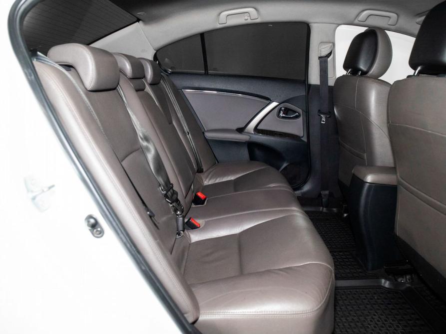 Toyota Avensis III Рестайлинг Иркутск  - изображение 7