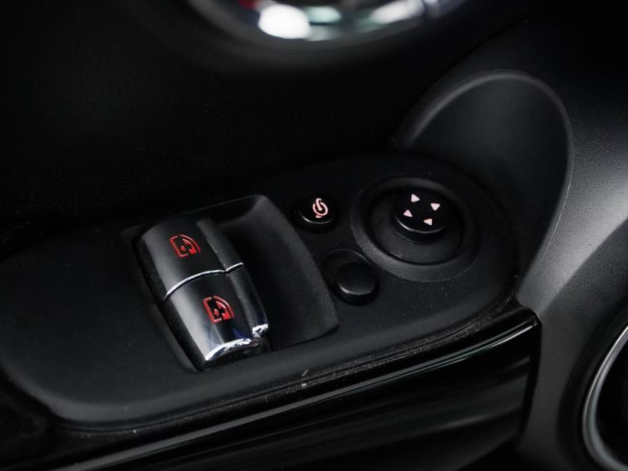 Mini Hatch III (F55/F56) Рестайлинг Москва  - изображение 14