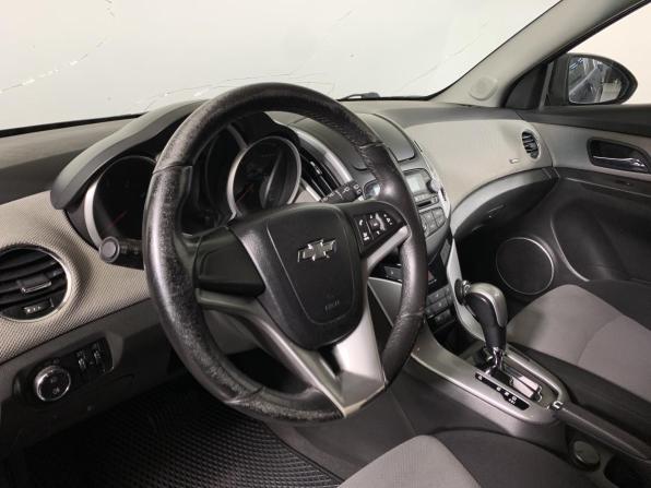 Chevrolet Cruze I Рестайлинг с пробегом 2014 года, цена 677 000 рублей, 200568 км, хэтчбек, Автокод Объявления