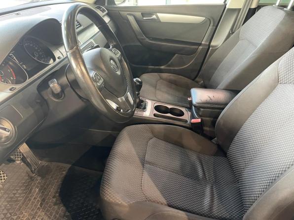 Volkswagen Passat B7 с пробегом 2012 года, цена 1 050 000 рублей, 155147 км, седан, Автокод Объявления