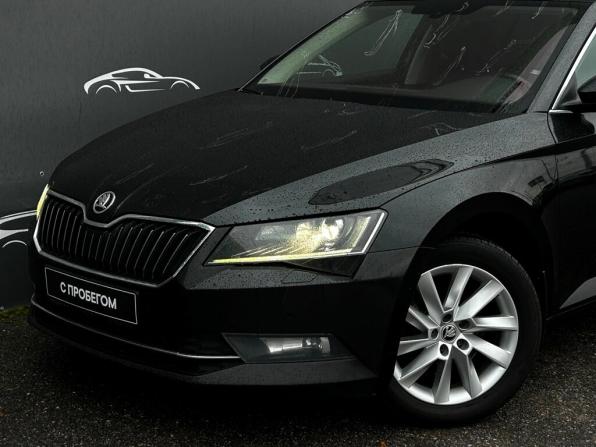 Skoda Superb III с пробегом 2017 года, цена 1 567 800 рублей, 240872 км, лифтбек, Автокод Объявления