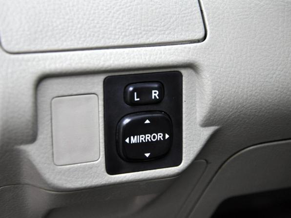 Toyota Yaris II с пробегом 2007 года, цена 685 000 рублей, 235000 км, седан, Автокод Объявления