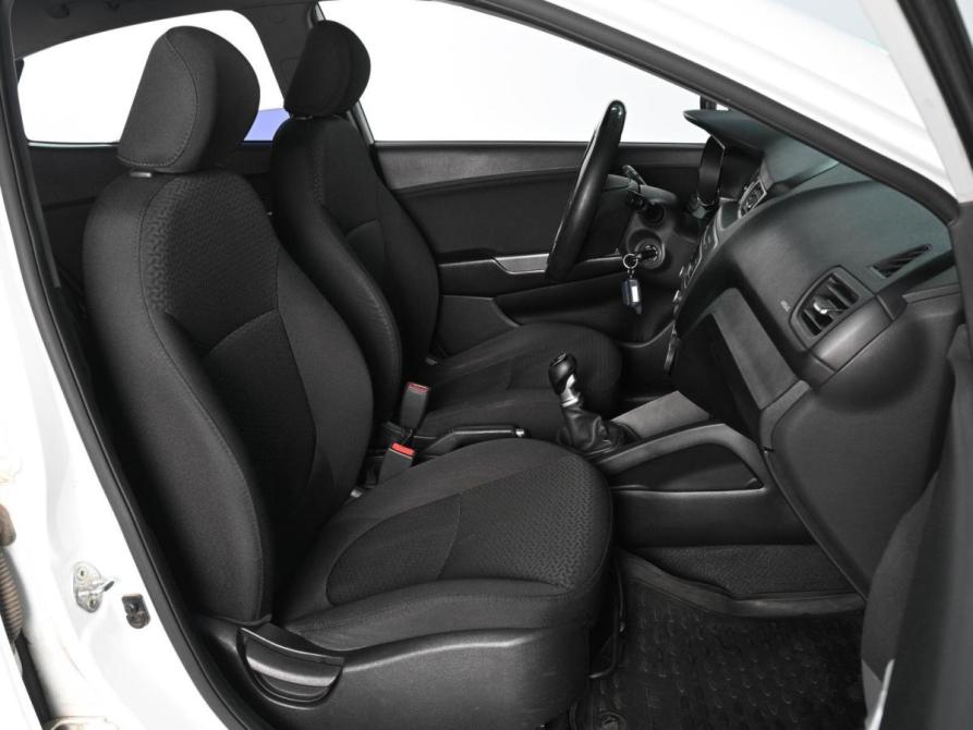 Kia Rio III Ростов-на-Дону  - изображение 8