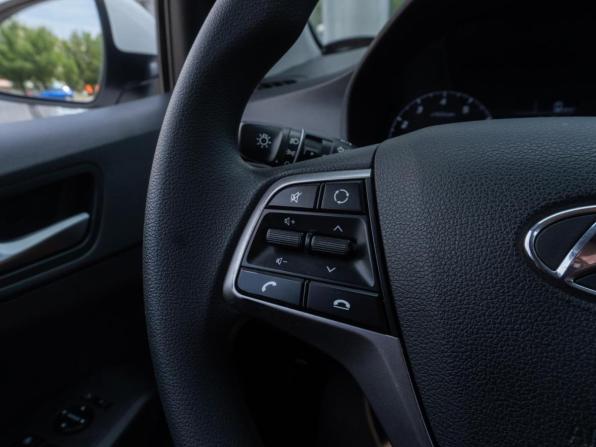 Hyundai Solaris II Рестайлинг с пробегом 2021 года, цена 1 289 000 рублей, 46848 км, седан, Автокод Объявления