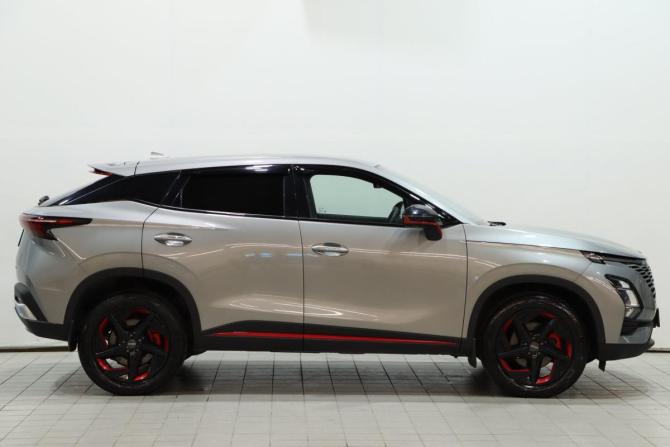 Omoda C5 I с пробегом 2023 года, цена 2 070 000 рублей, 38114 км, внедорожник, Автокод Объявления