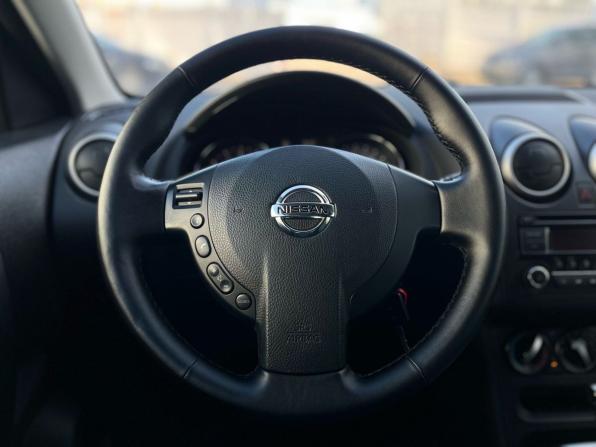 Nissan Qashqai I Рестайлинг с пробегом 2012 года, цена 980 000 рублей, 140735 км, внедорожник, Автокод Объявления