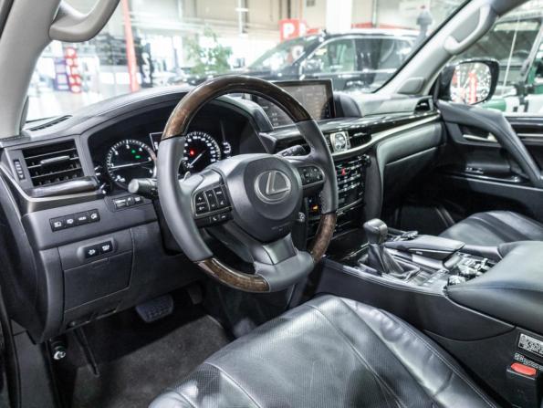 Lexus LX III Рестайлинг 2 с пробегом 2015 года, цена 5 199 000 рублей, 294411 км, внедорожник, Автокод Объявления