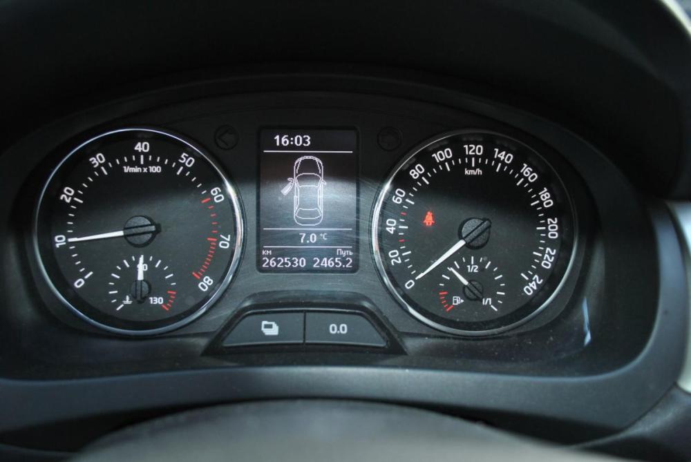 Skoda Rapid I Москва  - изображение 11