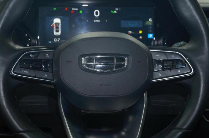 Geely Monjaro I с пробегом 2024 года, цена 3 190 000 рублей, 80815 км, внедорожник, Автокод Объявления