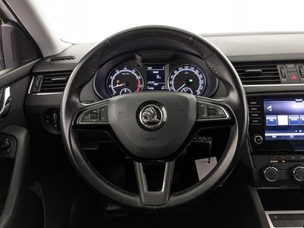 Skoda Octavia III (A7) Рестайлинг с пробегом 2020 года, цена 1 725 000 рублей, 114732 км, лифтбек, Автокод Объявления