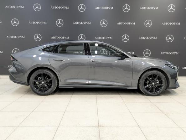 Changan UNI-V I с пробегом 2024 года, цена 2 499 000 рублей, 7734 км, лифтбек, Автокод Объявления