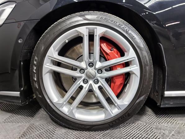Audi S8 IV (D5) Рестайлинг с пробегом 2022 года, цена 12 900 000 рублей, 38554 км, седан, Автокод Объявления