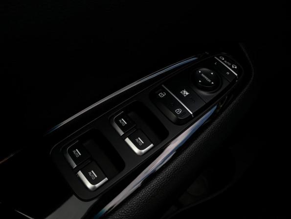 Kia Optima IV Рестайлинг с пробегом 2019 года, цена 2 090 000 рублей, 155085 км, седан, Автокод Объявления