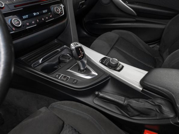 BMW 3 серии VI (F3x) Рестайлинг с пробегом 2016 года, цена 2 280 000 рублей, 165287 км, седан, Автокод Объявления