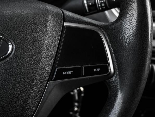 Hyundai Solaris II Рестайлинг с пробегом 2022 года, цена 1 429 000 рублей, 85143 км, седан, Автокод Объявления