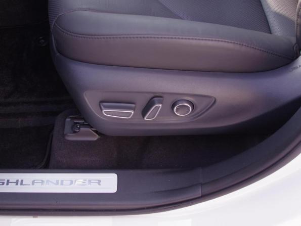 Toyota Highlander IV (XU70) с пробегом 2026 года, цена 5 980 000 рублей, 23 км, внедорожник, Автокод Объявления