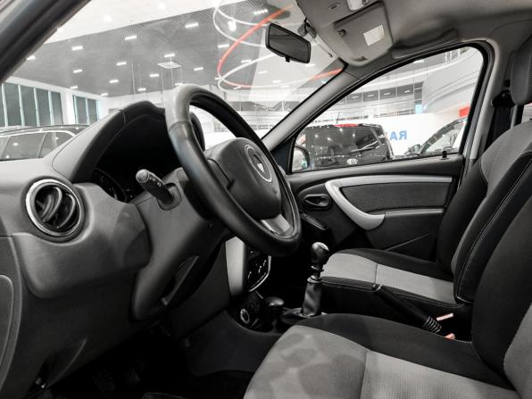 Renault Duster I с пробегом 2013 года, цена 990 000 рублей, 141003 км, внедорожник, Автокод Объявления