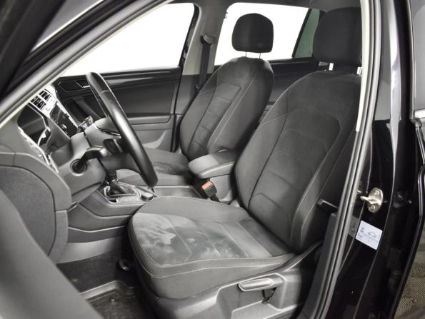 Volkswagen Tiguan II с пробегом 2018 года, цена 3 814 900 рублей, 91797 км, внедорожник, Автокод Объявления