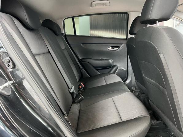 Kia Rio IV Рестайлинг с пробегом 2021 года, цена 1 549 000 рублей, 107263 км, хэтчбек, Автокод Объявления