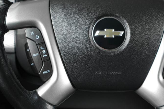 Chevrolet Captiva I Рестайлинг с пробегом 2013 года, цена 1 299 000 рублей, 83000 км, внедорожник, Автокод Объявления