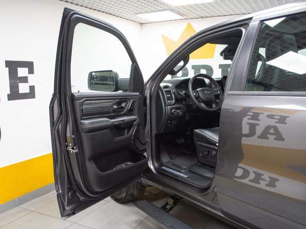 Ram 1500 V Рестайлинг с пробегом 2026 года, цена 10 499 000 рублей, 44 км, offers.body_type.unknown, Автокод Объявления