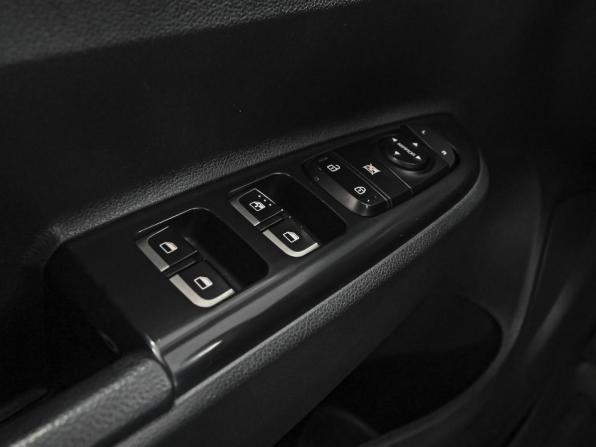 Kia Rio IV с пробегом 2018 года, цена 915 111 рублей, 131586 км, седан, Автокод Объявления