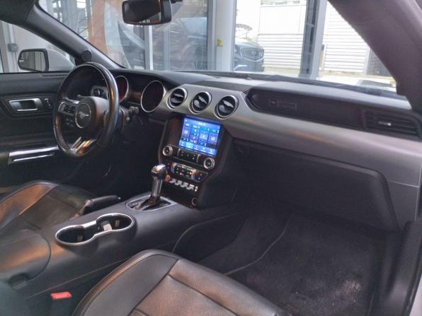 Ford Mustang VI Рестайлинг с пробегом 2020 года, цена 2 650 000 рублей, 133600 км, купе, Автокод Объявления