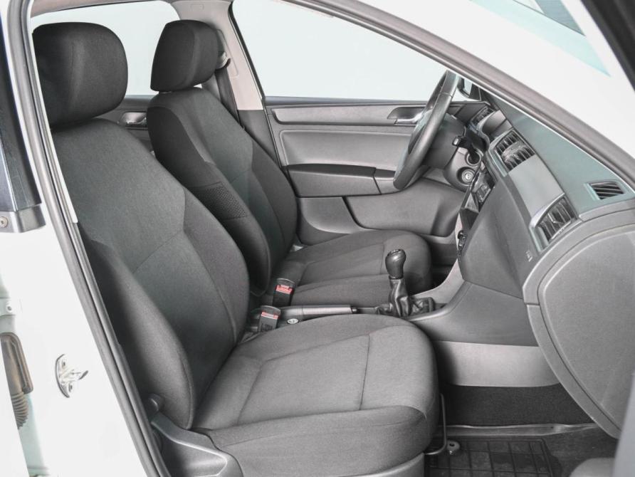 Skoda Rapid I Ростов-на-Дону  - изображение 8