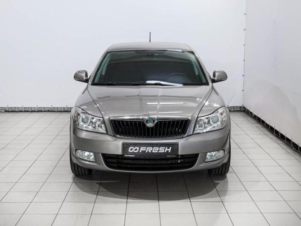 Skoda Octavia II (A5) Рестайлинг с пробегом 2011 года, цена 929 000 рублей, 132036 км, лифтбек, Автокод Объявления