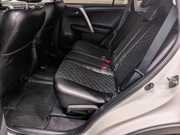 Toyota RAV4 IV (XA40) с пробегом 2015 года, цена 2 000 000 рублей, 175987 км, внедорожник, Автокод Объявления