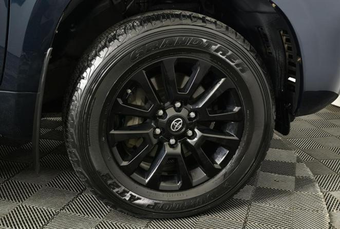 Toyota Land Cruiser Prado 150 Series Рестайлинг 3 с пробегом 2021 года, цена 6 499 000 рублей, 96820 км, внедорожник, Автокод Объявления