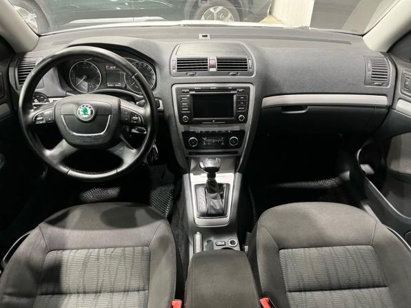 Skoda Octavia II (A5) Рестайлинг с пробегом 2012 года, цена 890 000 рублей, 187826 км, лифтбек, Автокод Объявления