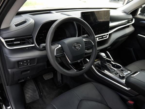 Toyota Highlander IV (XU70) с пробегом 2026 года, цена 5 200 000 рублей, 43 км, внедорожник, Автокод Объявления