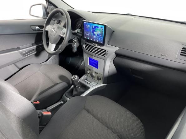 Opel Astra H Рестайлинг с пробегом 2013 года, цена 434 000 рублей, 173975 км, седан, Автокод Объявления