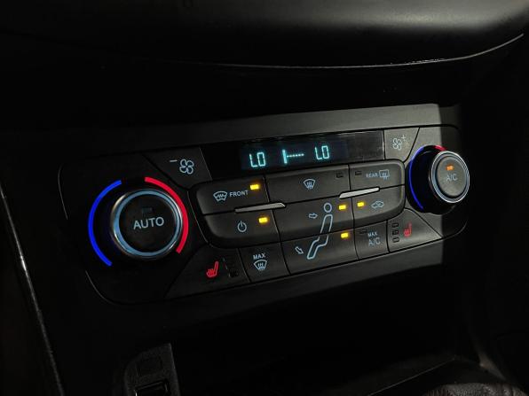 Ford Focus III Рестайлинг с пробегом 2017 года, цена 1 049 000 рублей, 146513 км, хэтчбек, Автокод Объявления