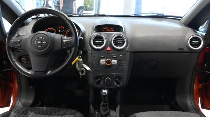 Opel Corsa D Рестайлинг II с пробегом 2011 года, цена 495 000 рублей, 187187 км, хэтчбек, Автокод Объявления