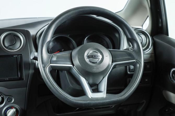 Nissan Note II Рестайлинг с пробегом 2018 года, цена 989 000 рублей, 135000 км, хэтчбек, Автокод Объявления
