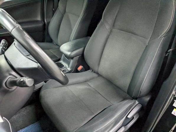 Toyota RAV4 IV (XA40) Рестайлинг с пробегом 2016 года, цена 2 040 000 рублей, 143323 км, внедорожник, Автокод Объявления
