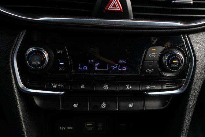 Hyundai Santa Fe IV с пробегом 2019 года, цена 3 190 000 рублей, 59894 км, внедорожник, Автокод Объявления