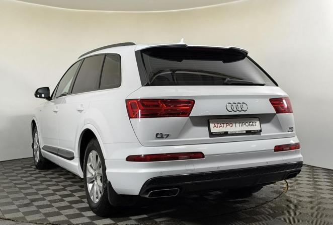 Audi Q7 II (4M) с пробегом 2018 года, цена 5 100 000 рублей, 83575 км, внедорожник, Автокод Объявления