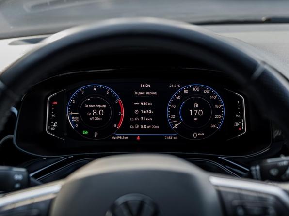 Volkswagen Polo VI с пробегом 2021 года, цена 1 670 000 рублей, 74546 км, лифтбек, Автокод Объявления