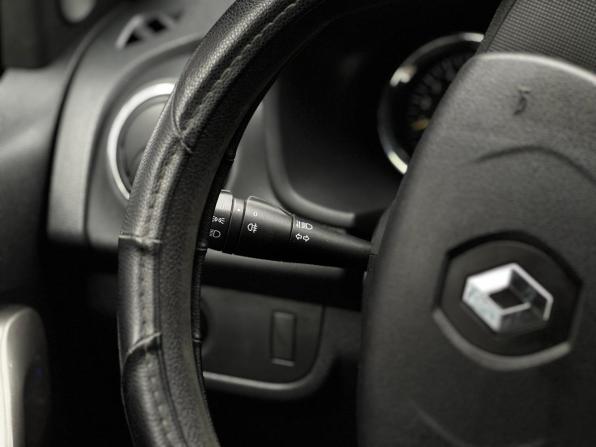 Renault Logan II с пробегом 2014 года, цена 609 000 рублей, 157350 км, седан, Автокод Объявления