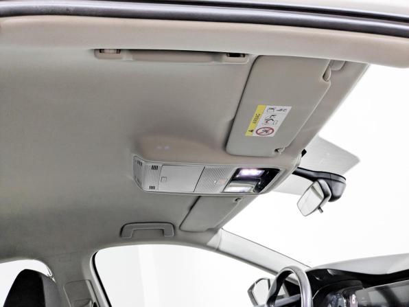 Skoda Octavia IV (A8) с пробегом 2021 года, цена 2 035 000 рублей, 80408 км, лифтбек, Автокод Объявления