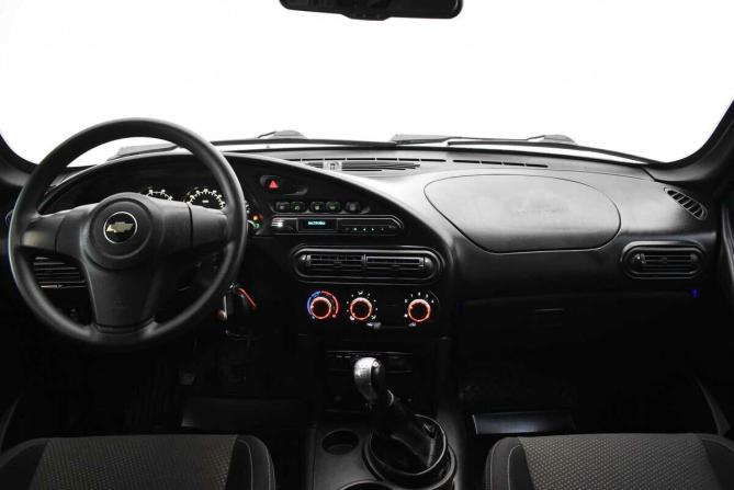 Chevrolet Niva I Рестайлинг с пробегом 2018 года, цена 605 000 рублей, 126000 км, внедорожник, Автокод Объявления