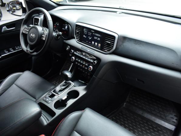 Kia Sportage IV Рестайлинг с пробегом 2021 года, цена 2 533 900 рублей, 83028 км, внедорожник, Автокод Объявления